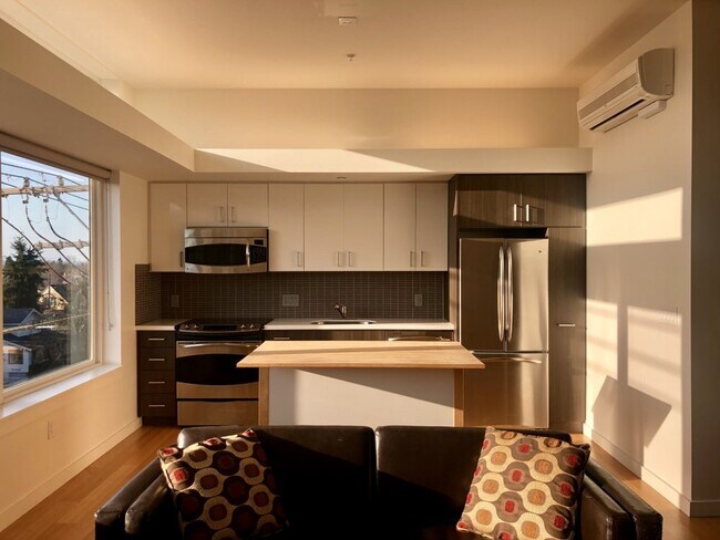 1455 N Killingsworth St in Portland, OR - Building Photo - Building Photo