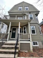 30 Prichard Ave in Somerville, MA - Foto de edificio - Building Photo