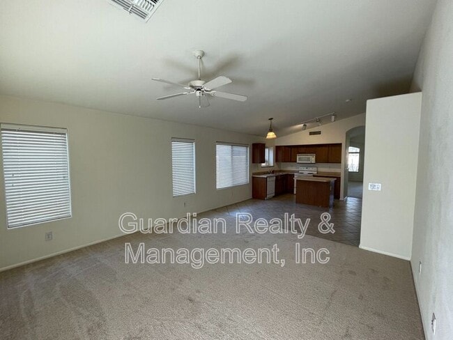 2427 W Oberlin Way in Phoenix, AZ - Building Photo - Building Photo