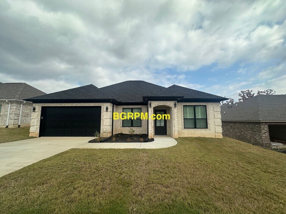 1308 Prudence St in Jacksonville, AR - Building Photo