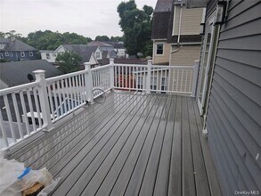 94 Briggs Ave in Yonkers, NY - Building Photo - Building Photo