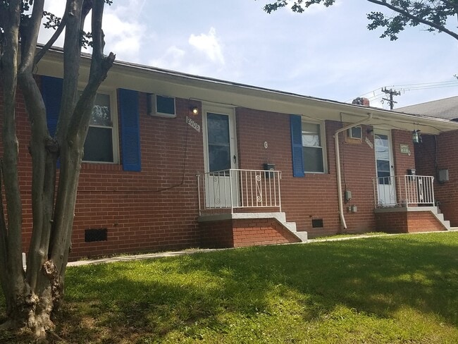 property at 2008 Jersey Ave