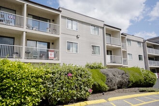 Mountain Ridge in Abbotsford, BC - Building Photo - Building Photo