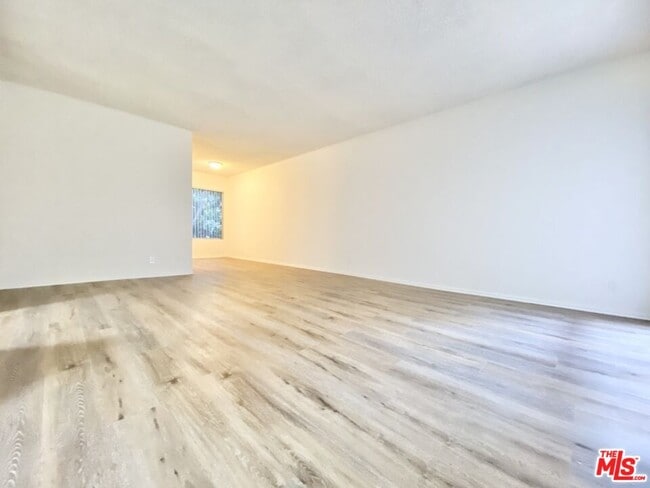 1134 N Clark St in West Hollywood, CA - Building Photo - Building Photo