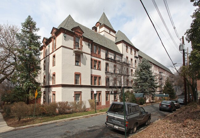 6 Upland Rd in Baltimore, MD - Building Photo - Building Photo