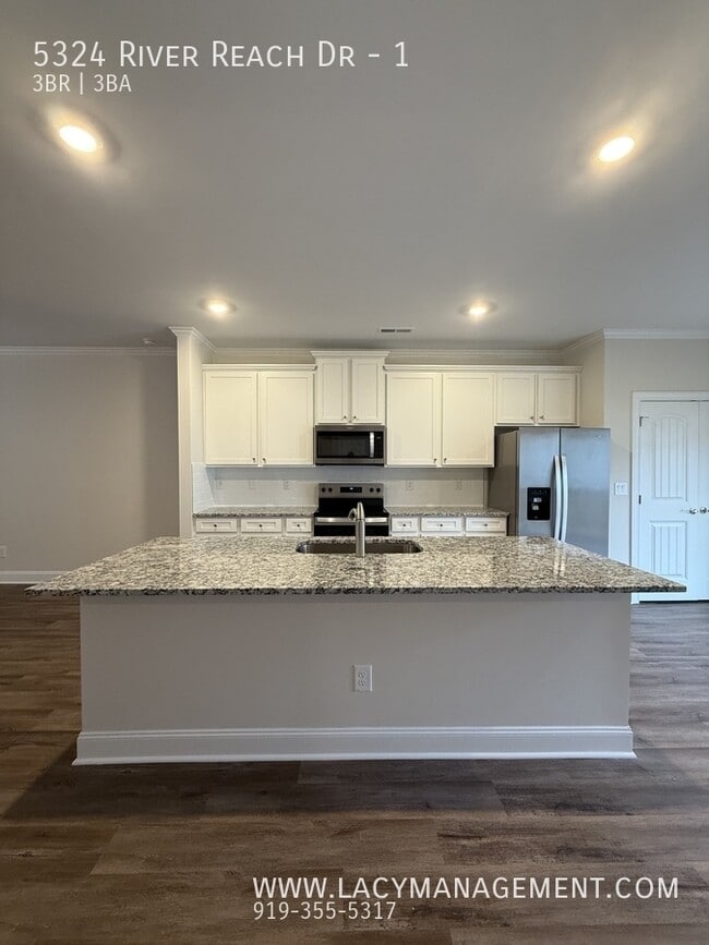 5324 River Reach Dr in Raleigh, NC - Building Photo - Building Photo