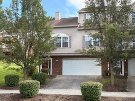 630 Oak Tree Blvd NW in Christiansburg, VA - Building Photo