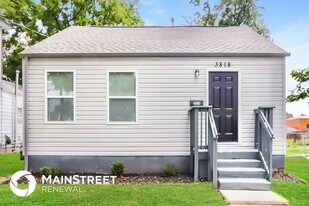 3818 Bank St, Unit C-307 in Louisville, KY - Building Photo