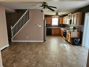 730 Tatum St in West Deptford, NJ - Foto de edificio - Building Photo