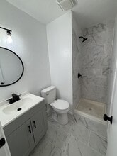 104 Gatewood Dr in Chickasha, OK - Building Photo - Building Photo