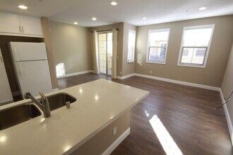 5030 Juneberry Ct in San Diego, CA - Building Photo - Building Photo