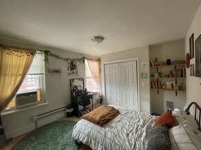 2209 S 15th St, Unit 3rd floor in Philadelphia, PA - Building Photo - Building Photo