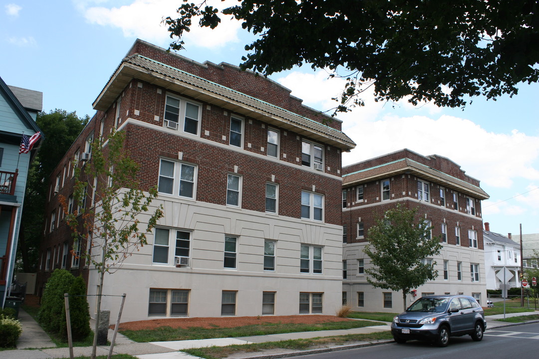 119 West Wyoming in Melrose, MA - Building Photo