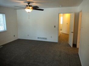 3001 N Chandelle Ct in Wasilla, AK - Building Photo - Building Photo