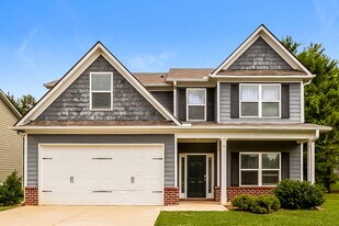 70 Moss Way in Cartersville, GA - Building Photo