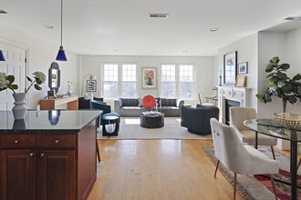 1306 Columbia Rd in Boston, MA - Building Photo - Building Photo