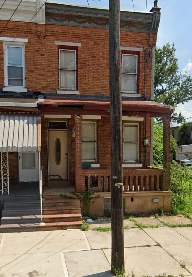 property at 1006 Spruce St