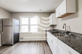 7025 Monroe Ave in Kansas City, MO - Building Photo - Building Photo