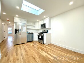 286 Gates Ave-Unit -4 in Brooklyn, NY - Building Photo - Building Photo