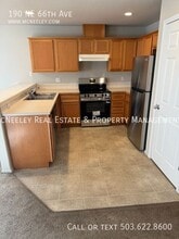 190 NE 66th Ave in Hillsboro, OR - Building Photo - Building Photo