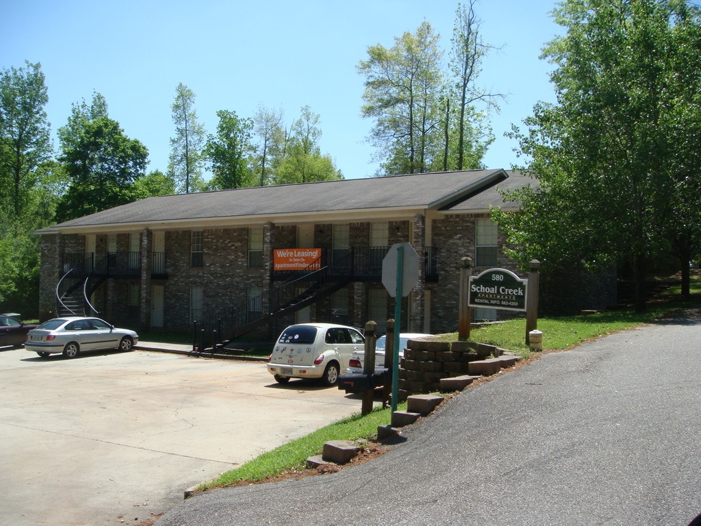 Shoal Creek Apartments Montevallo, AL Apartments