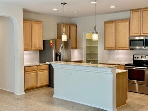 413 Hunters Hill Dr in San Marcos, TX - Building Photo - Building Photo