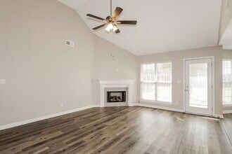 6667 Kentbrook Dr in Horn Lake, MS - Building Photo - Building Photo