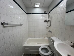 50 Millbury St in Worcester, MA - Building Photo - Building Photo