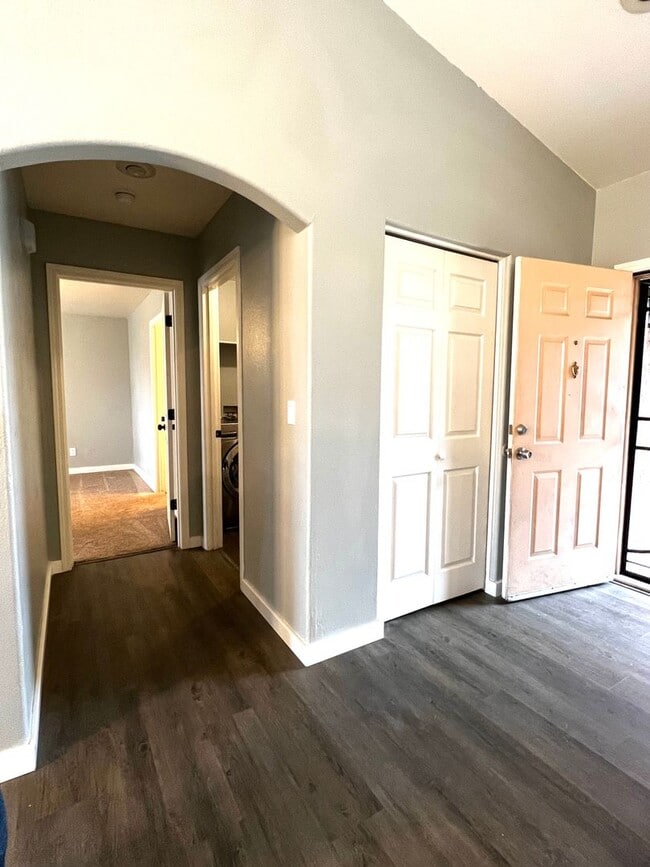 8406 E Sommer Dr in Prescott Valley, AZ - Building Photo - Building Photo