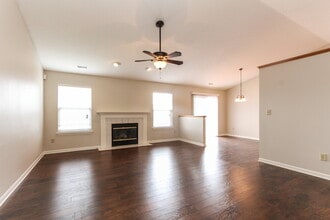 47 W Flat Rock Dr in Westfield, IN - Building Photo - Building Photo