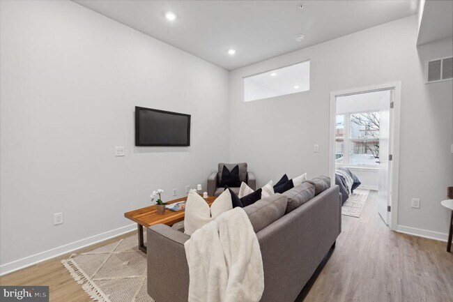 property at 1330 S Patton St