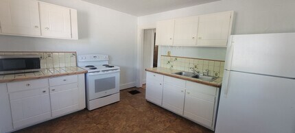 902 Greenwood Ave-Unit -Unit #1 in Canon City, CO - Building Photo - Building Photo