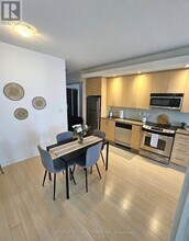 2221-165 Legion Rd N in Toronto, ON - Building Photo - Building Photo
