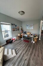 9572 6th Bay St in Norfolk, VA - Foto de edificio - Building Photo