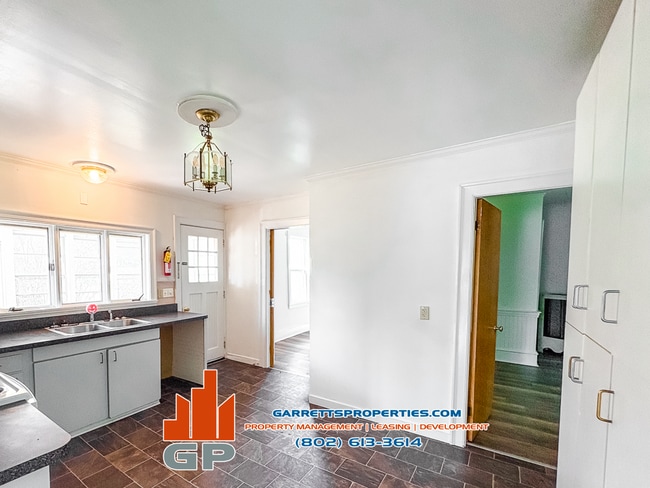 16 Short St, Unit 1