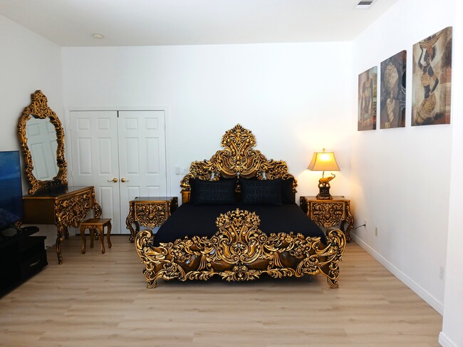 43605 Los Gatos Rd in Temecula, CA - Building Photo - Building Photo