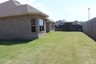 7204 Stradford Ave in Lawton, OK - Building Photo - Building Photo