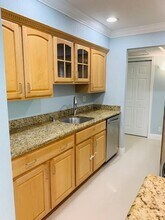 1515 E Broward Blvd in Fort Lauderdale, FL - Building Photo - Building Photo