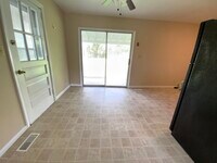 5 McArthur Dr photo'
