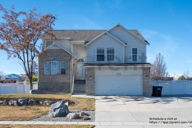 7052 Devonna Rd in West Jordan, UT - Building Photo - Building Photo