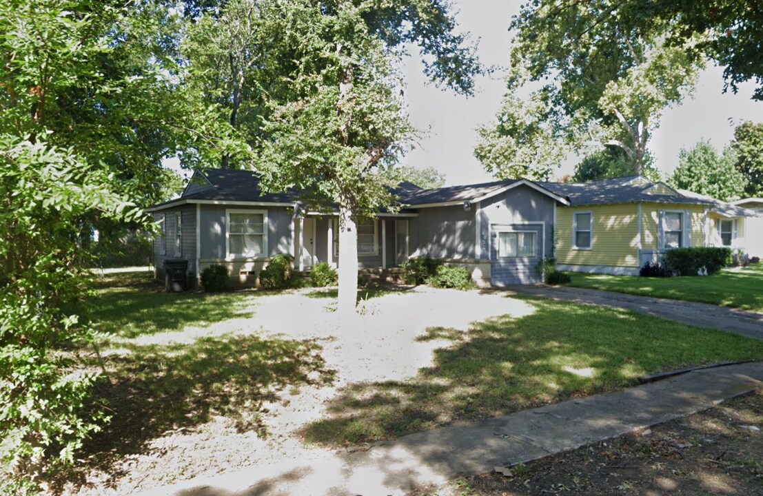 4855 Elena St in Dallas, TX - Building Photo