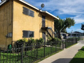 8866 Wall St in Los Angeles, CA - Foto de edificio - Building Photo