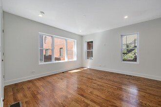 1472 W Ohio St in Chicago, IL - Building Photo - Building Photo