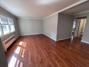 600 Bedford Rd in Pleasantville, NY - Building Photo - Building Photo