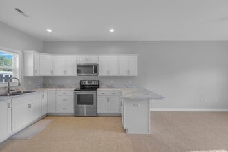 130 Summerlin Ln in Holly Ridge, NC - Building Photo - Building Photo