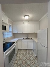 926 Hollywood St in Charlotte, NC - Building Photo - Building Photo