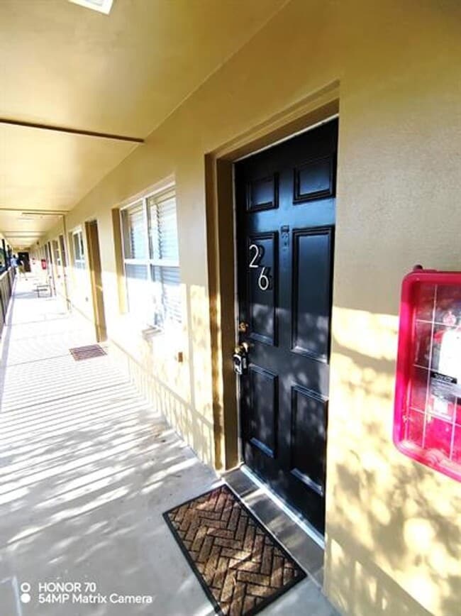 2500 Harn Blvd in Clearwater, FL - Building Photo - Building Photo