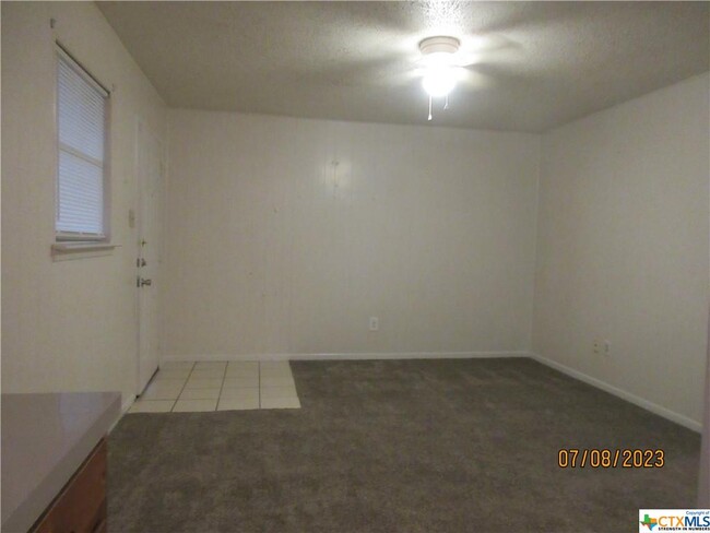 2904 Lake Rd in Killeen, TX - Foto de edificio - Building Photo