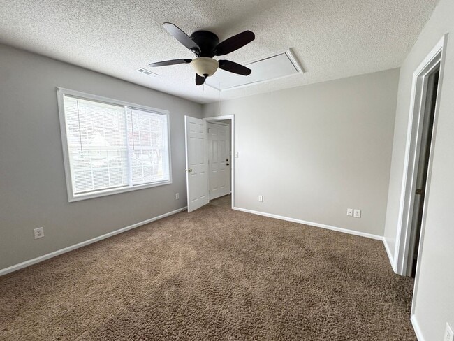 203 Oakwood Ln in Elizabeth City, NC - Building Photo - Building Photo