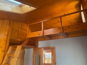 27720 W Rowe Ave in Spring Grove, IL - Foto de edificio - Building Photo